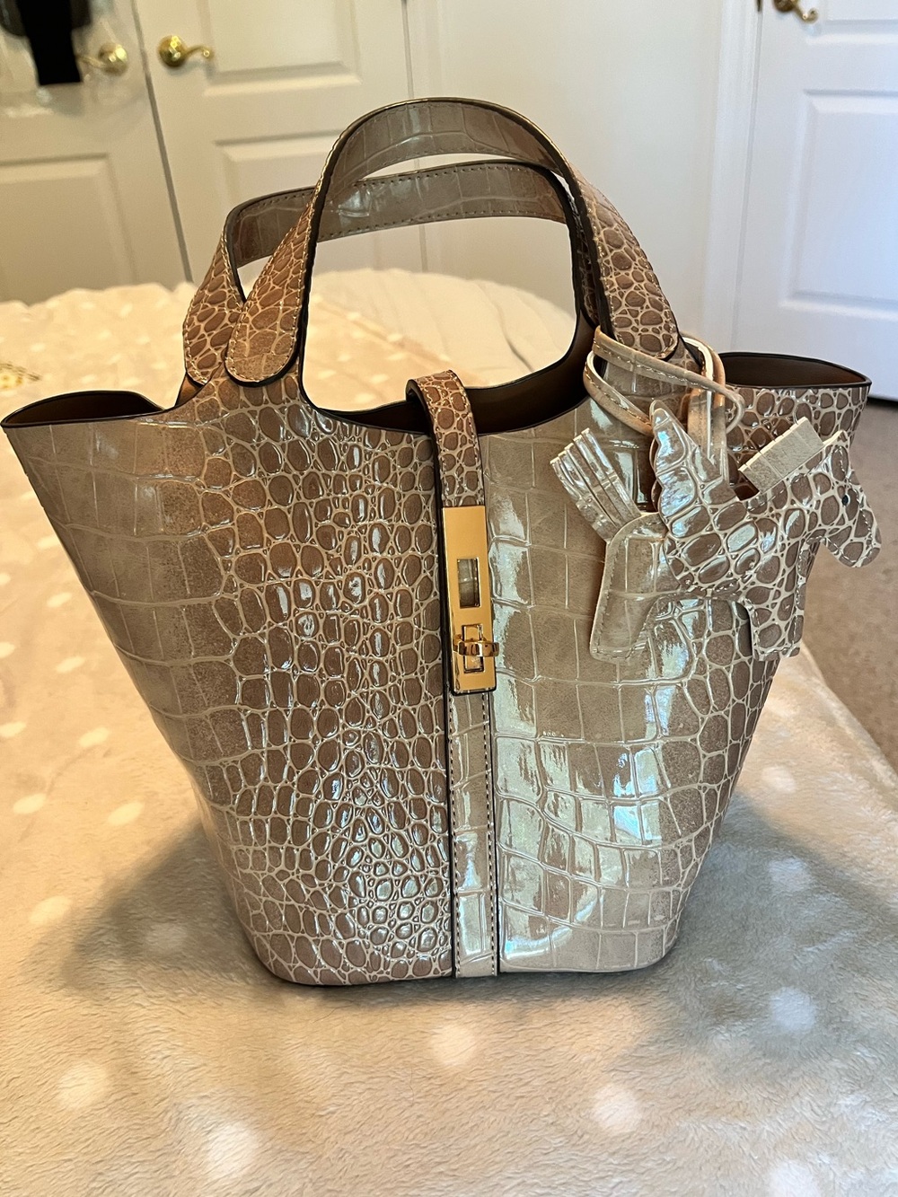 Tote Bag for Women Vegan Leather Bucket Purse